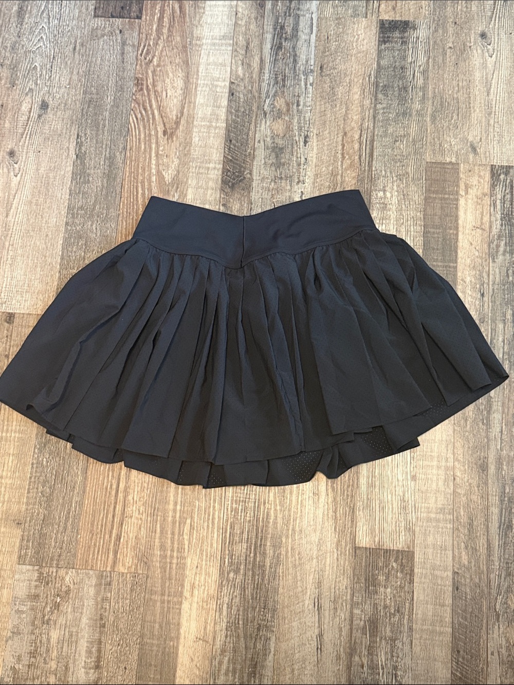 Aerie Offline Real Me pleated black tennis skort women’s size L